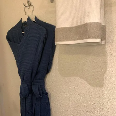 Brigitte Centre Tropez Parking Piscine Wifi Vue