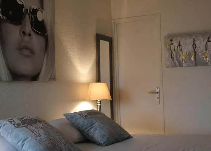 Brigitte Centre Tropez Parking Piscine Wifi Vue Apartment Saint-Tropez