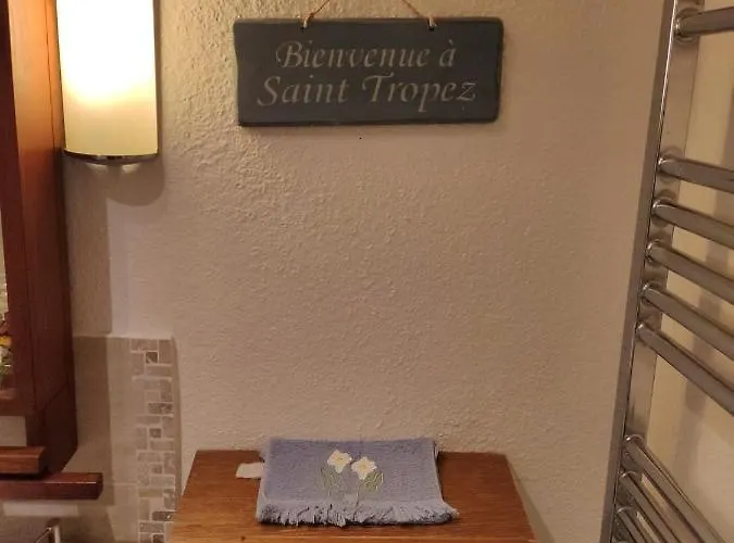 Brigitte Centre Tropez Parking Piscine Wifi Vue Appartement